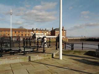 Hull Marina